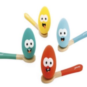 Carrera de huevitos. Janod