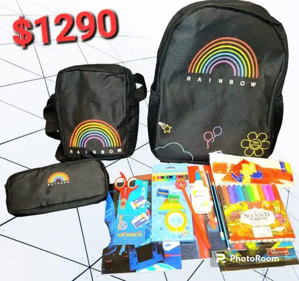 Combo mochila escolar arcoíris