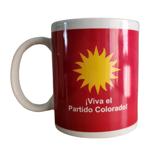 Tazas y banderas partidos políticos