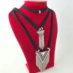 Collar 3 en 1 detalles colgantes triangular