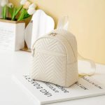 Mochila de Dama con Diseño Acolchado Chevron