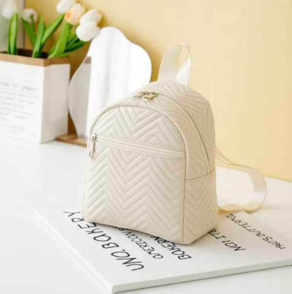 Mochila de Dama con Diseño Acolchado Chevron